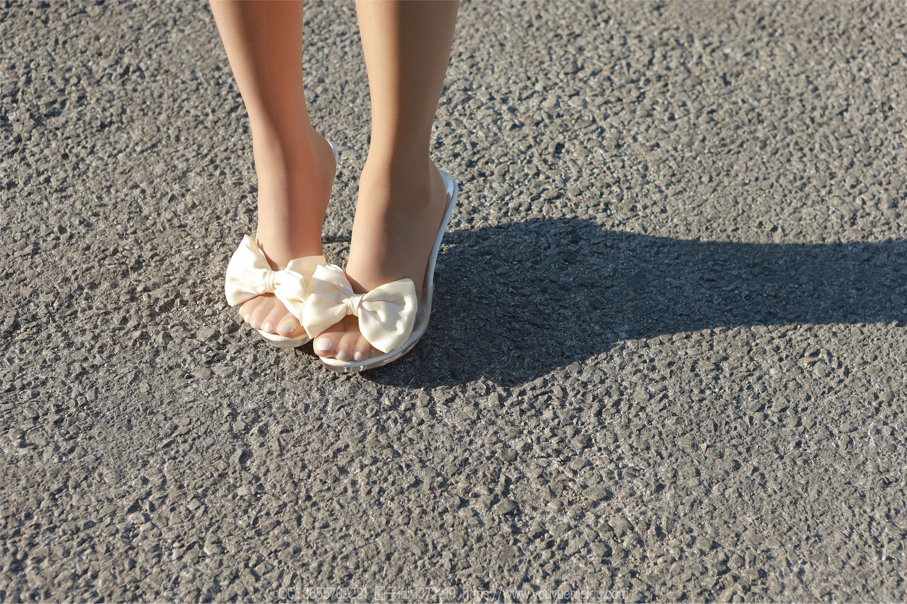 IESS异思趣向  2023.12.26 丝享家 1621 婉萍《阳光甜妹》